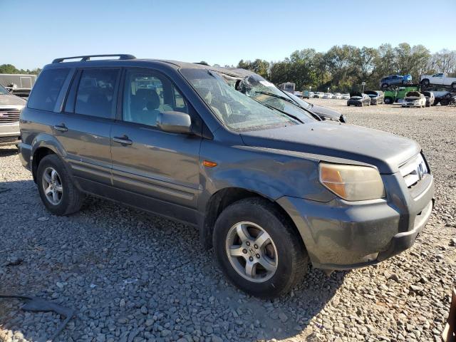 Photo 3 VIN: 5FNYF283X8B024069 - HONDA PILOT SE 