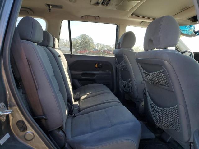 Photo 9 VIN: 5FNYF283X8B024069 - HONDA PILOT SE 