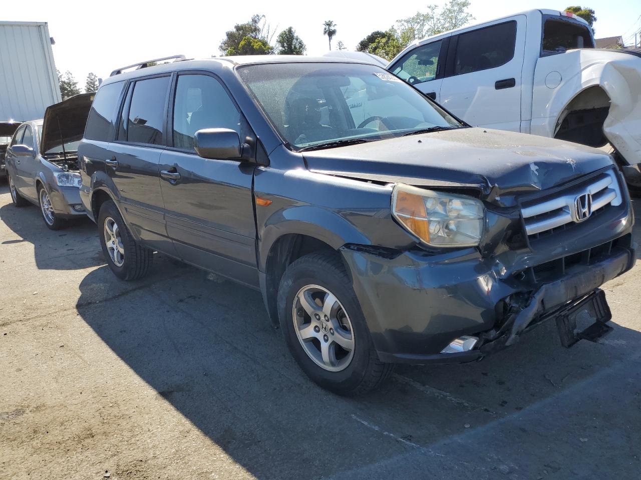 Photo 3 VIN: 5FNYF28406B000238 - HONDA PILOT 