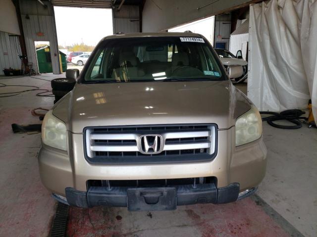 Photo 4 VIN: 5FNYF28406B043249 - HONDA PILOT EX 