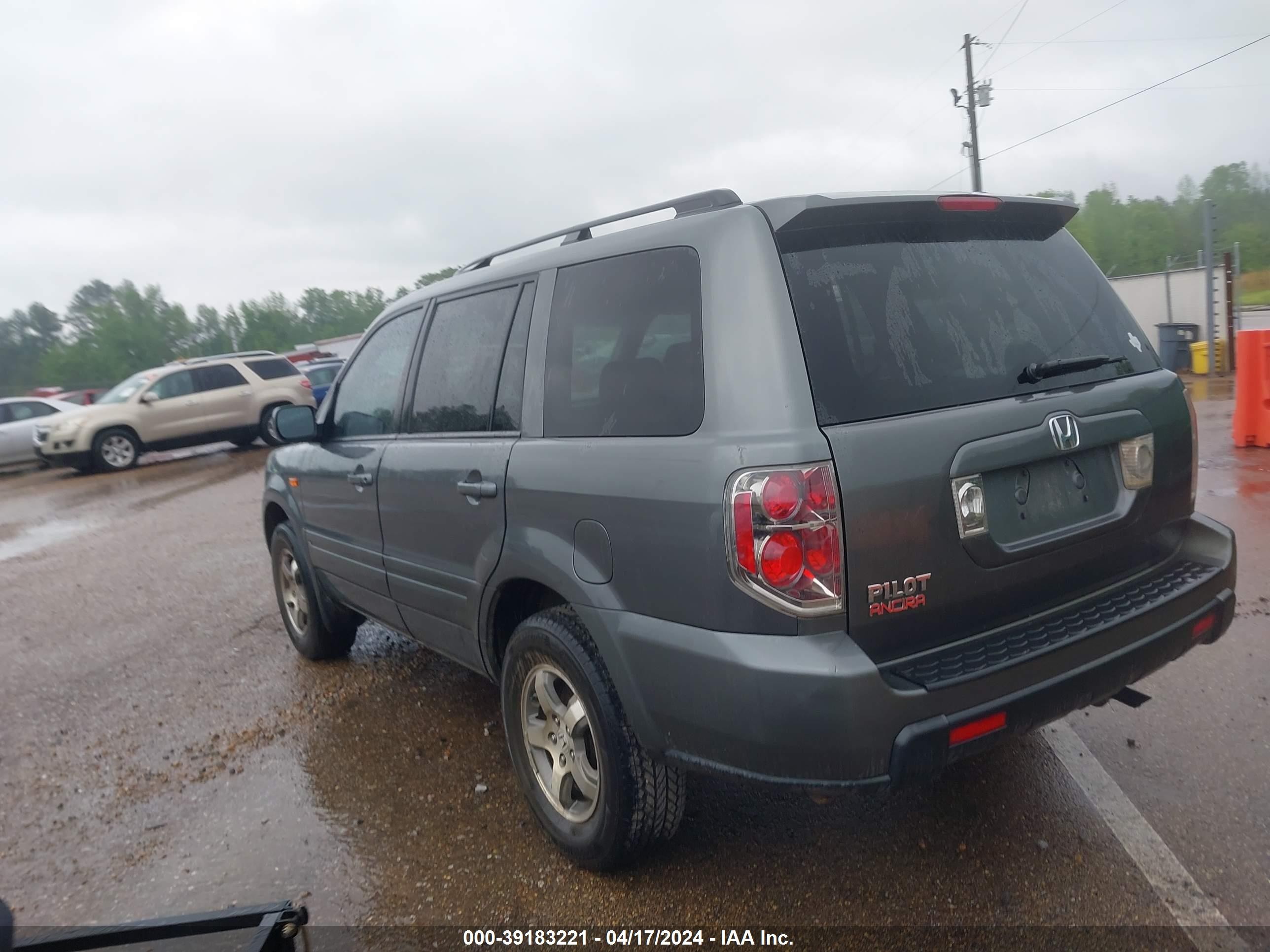 Photo 2 VIN: 5FNYF284178027949 - HONDA PILOT 