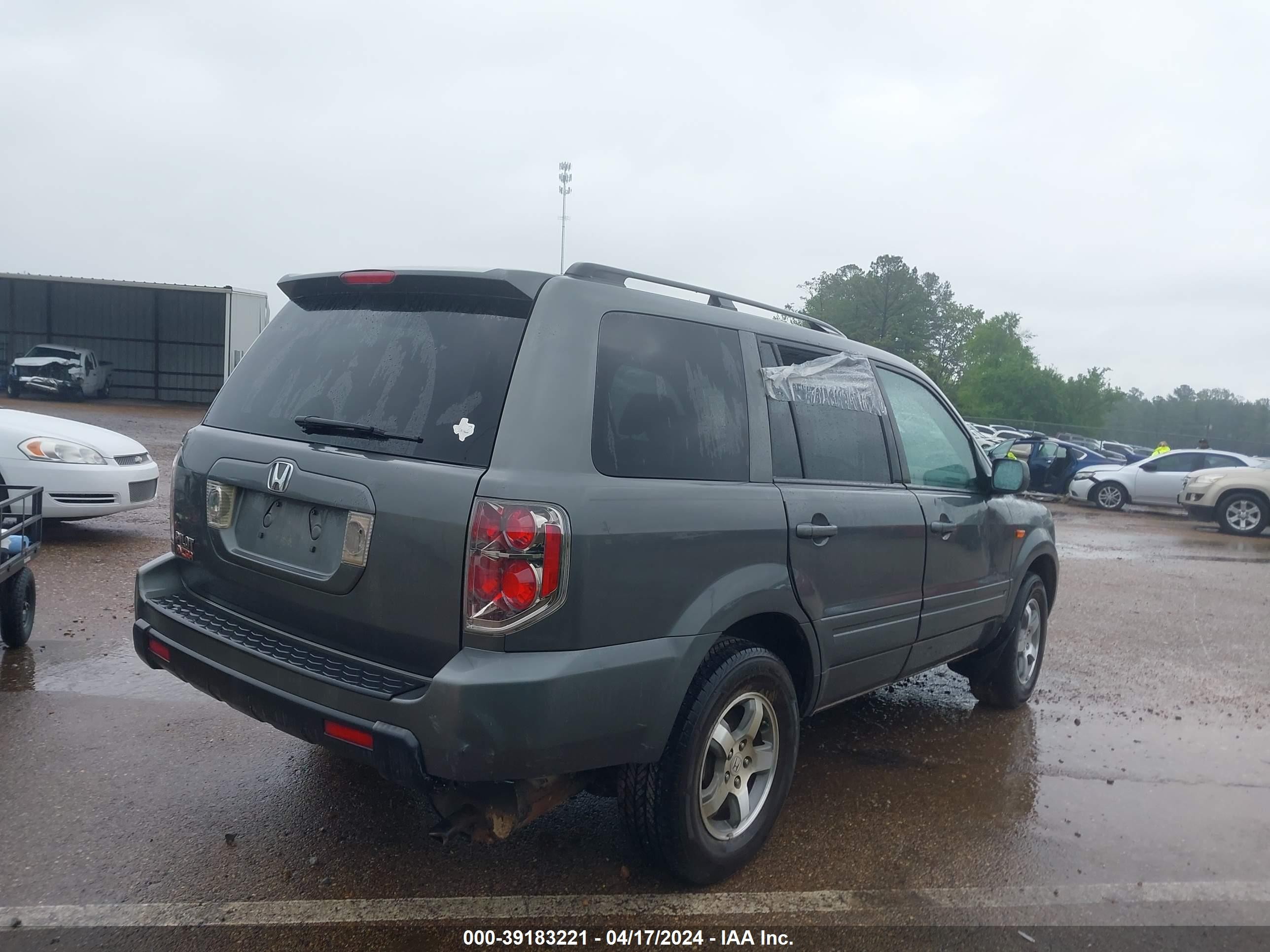 Photo 3 VIN: 5FNYF284178027949 - HONDA PILOT 