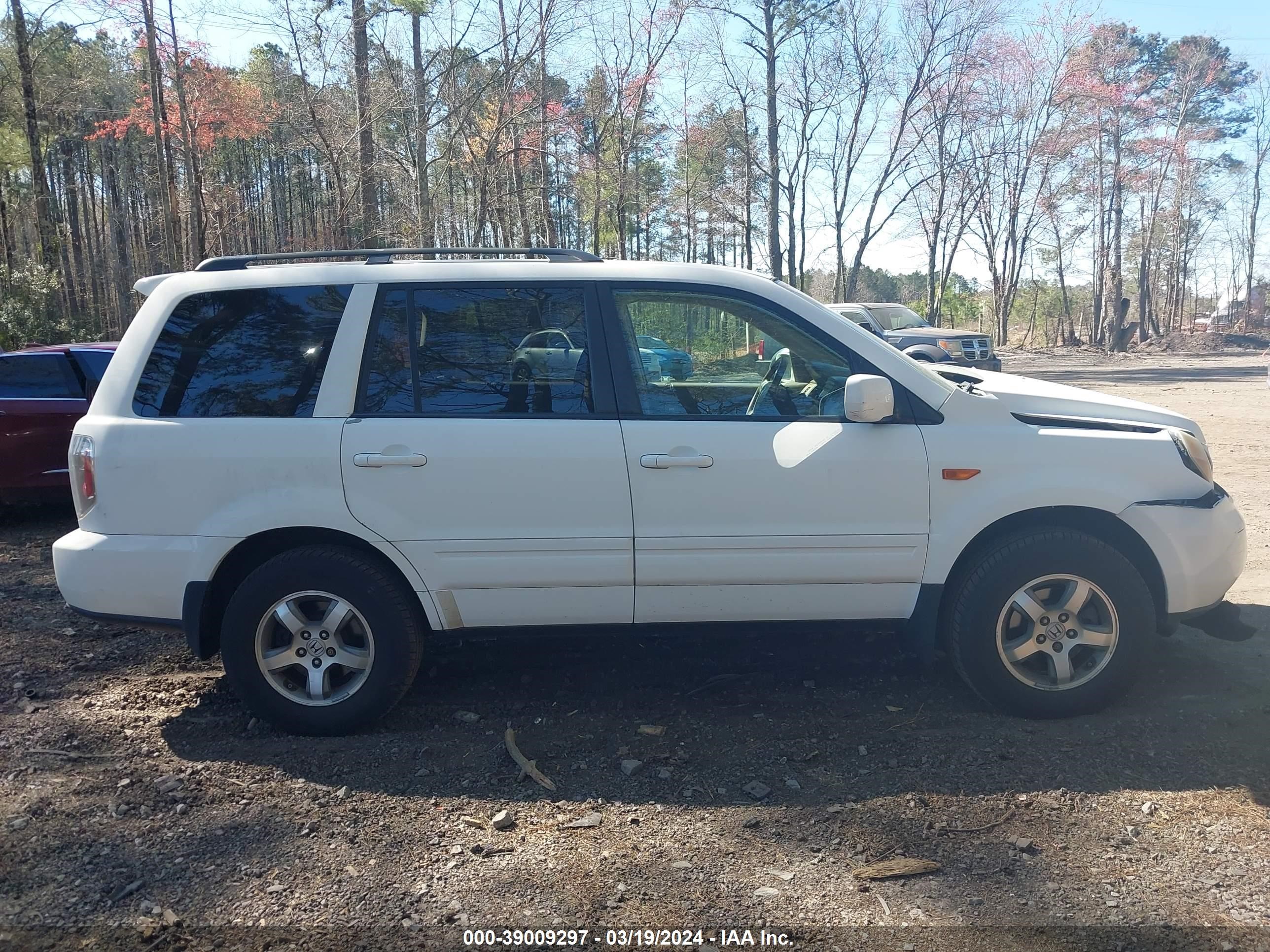 Photo 12 VIN: 5FNYF28447B005444 - HONDA PILOT 