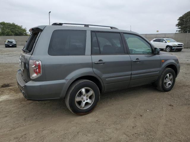 Photo 2 VIN: 5FNYF28477B006250 - HONDA PILOT EX 