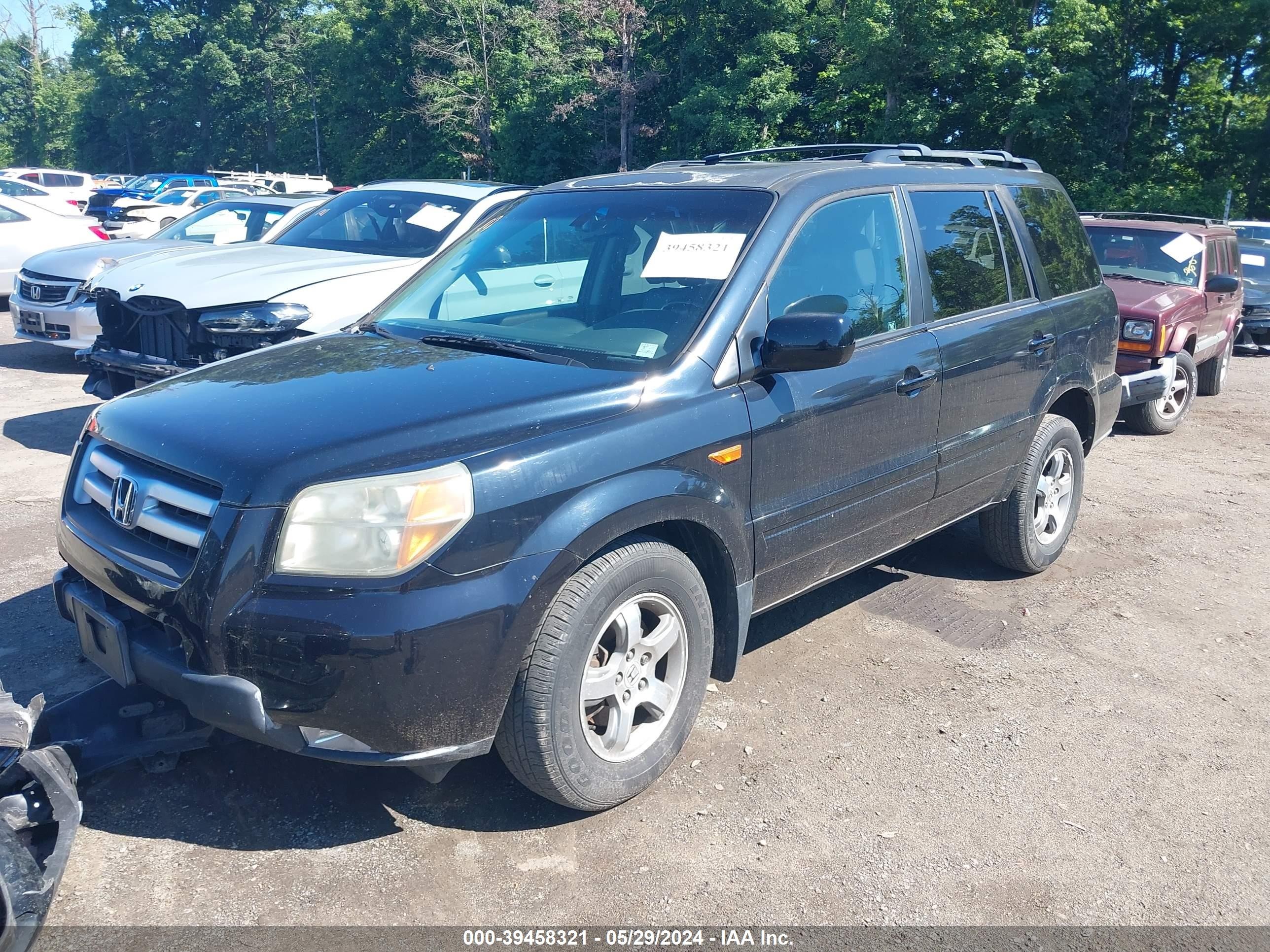 Photo 1 VIN: 5FNYF28506B020966 - HONDA PILOT 