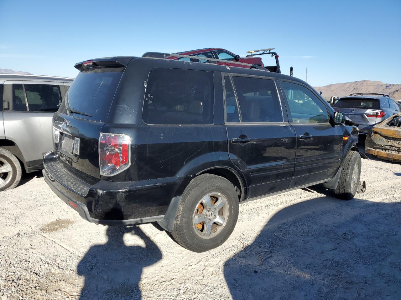 Photo 2 VIN: 5FNYF28507B032424 - HONDA PILOT 