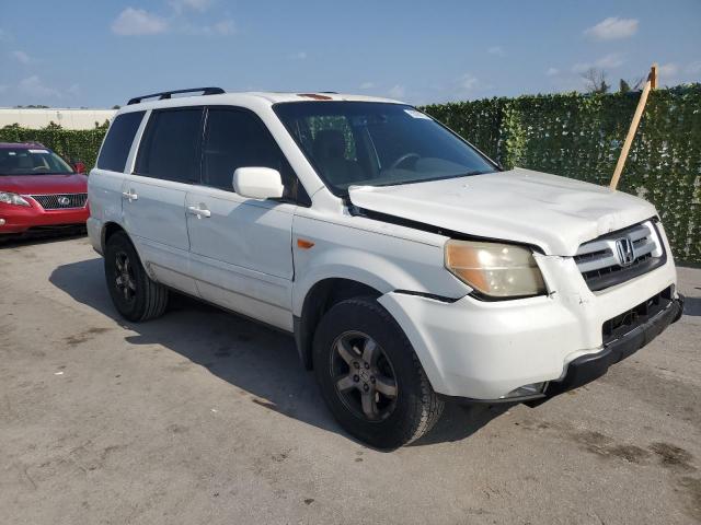 Photo 3 VIN: 5FNYF28518B027542 - HONDA PILOT 