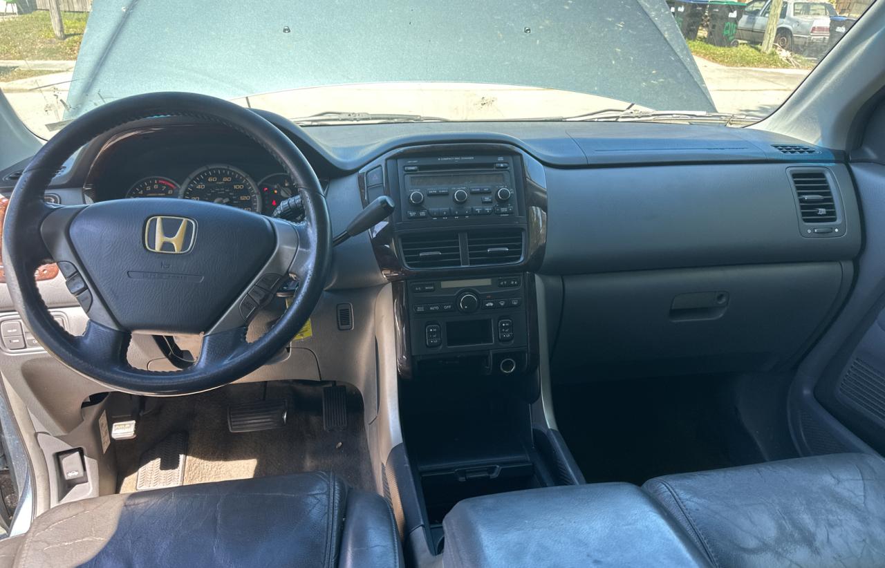 Photo 8 VIN: 5FNYF28527B000350 - HONDA PILOT 