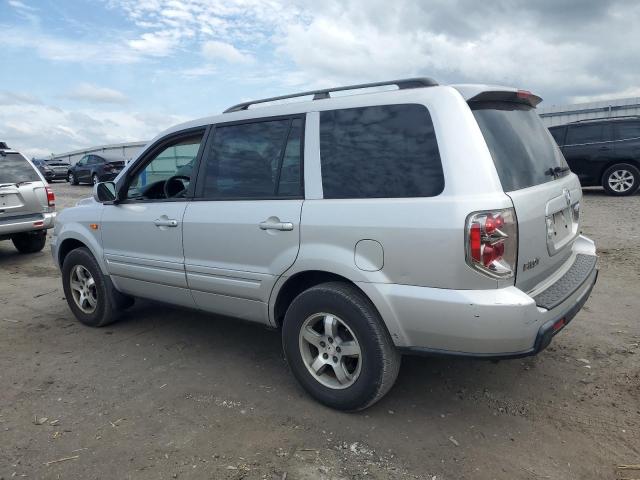 Photo 1 VIN: 5FNYF28536B027698 - HONDA PILOT EX 