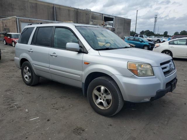 Photo 3 VIN: 5FNYF28536B027698 - HONDA PILOT EX 