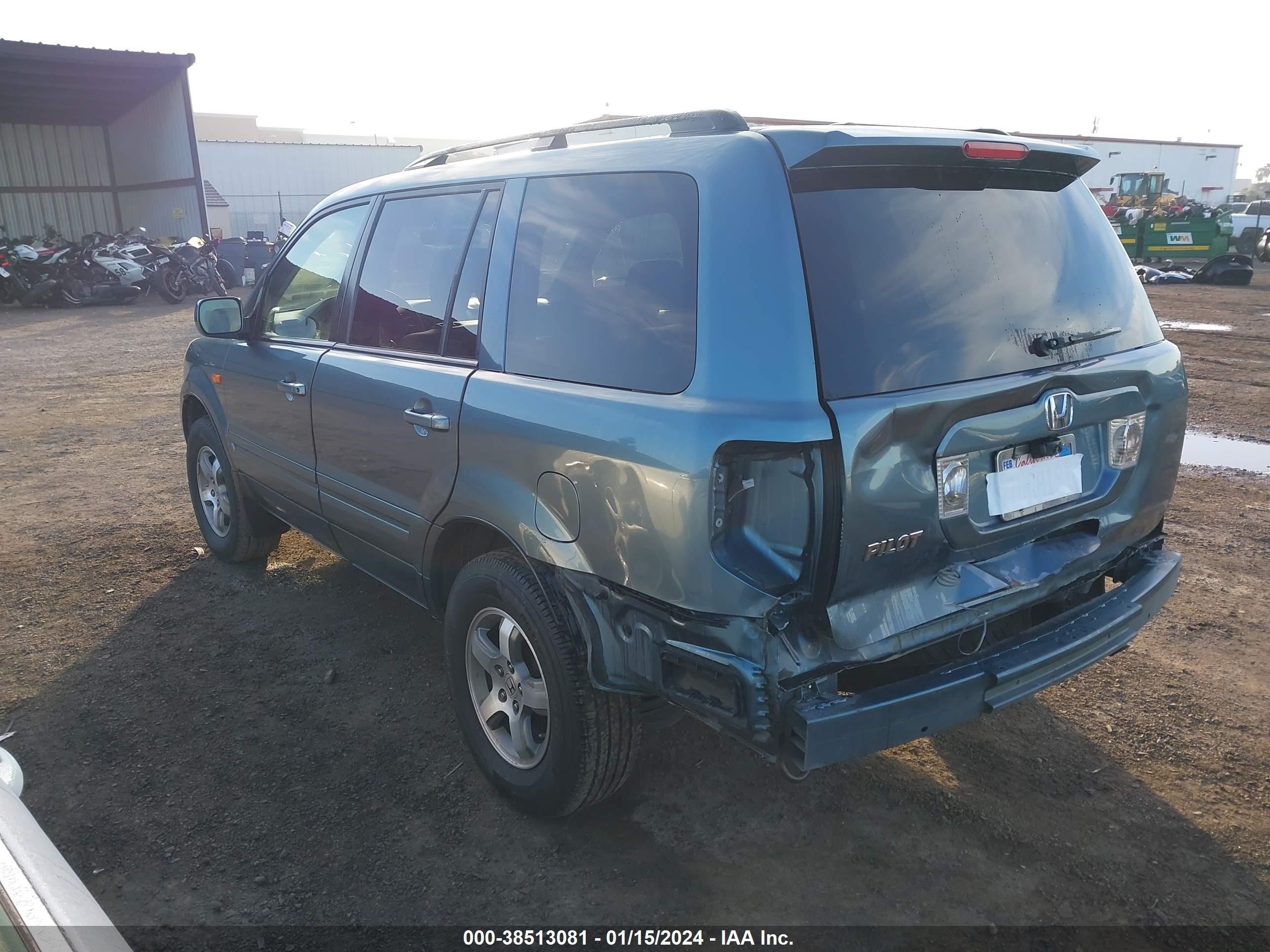 Photo 2 VIN: 5FNYF28537B006349 - HONDA PILOT 