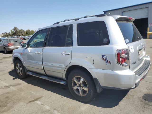 Photo 1 VIN: 5FNYF28566B006358 - HONDA PILOT EX 