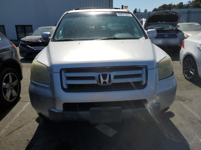 Photo 4 VIN: 5FNYF28566B006358 - HONDA PILOT EX 