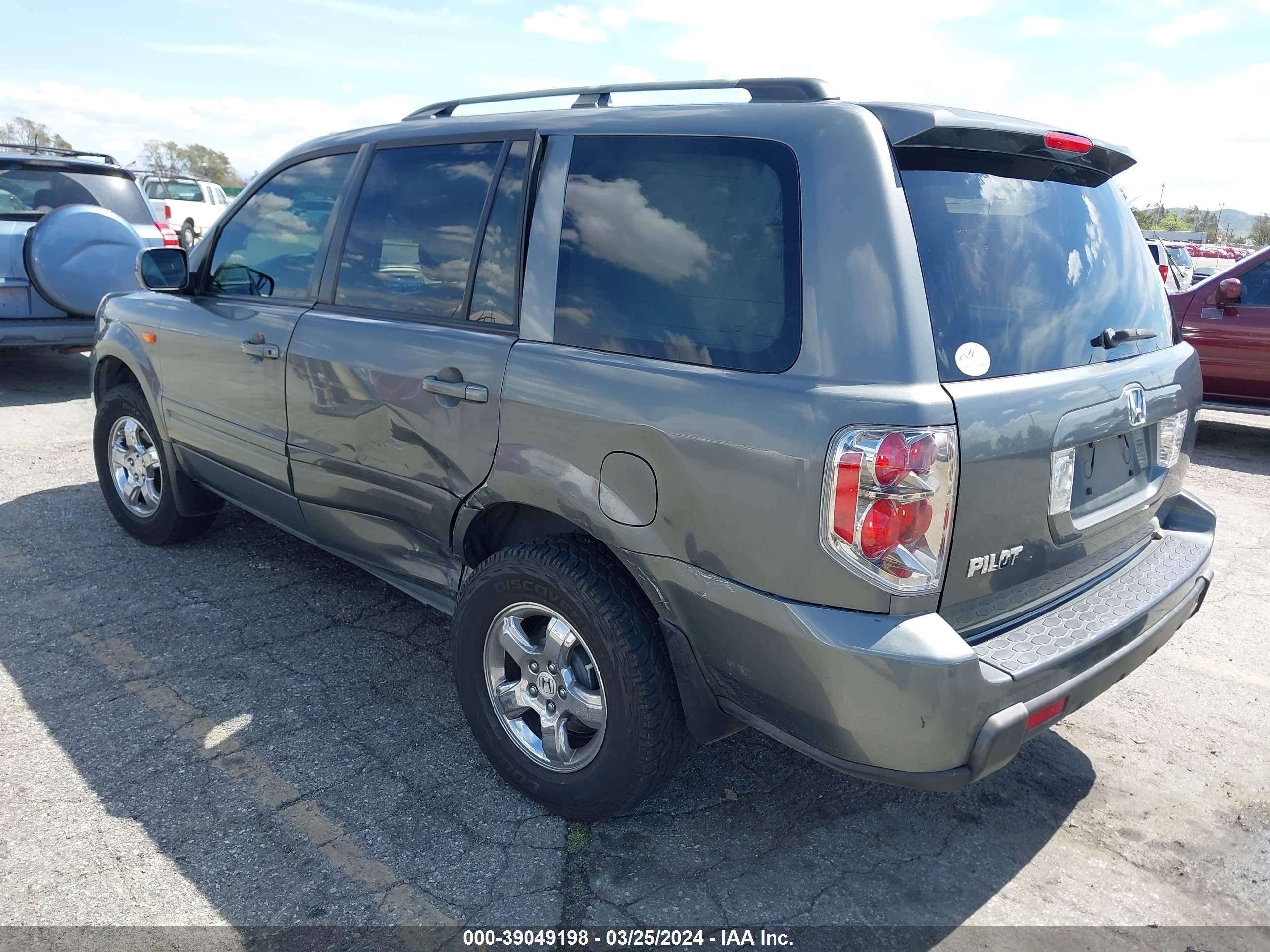 Photo 2 VIN: 5FNYF28567B034792 - HONDA PILOT 