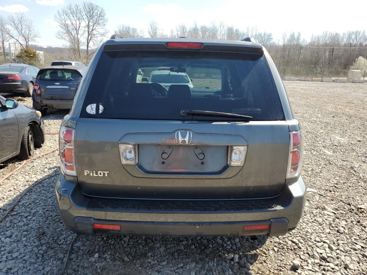 Photo 5 VIN: 5FNYF28568B007416 - HONDA PILOT 