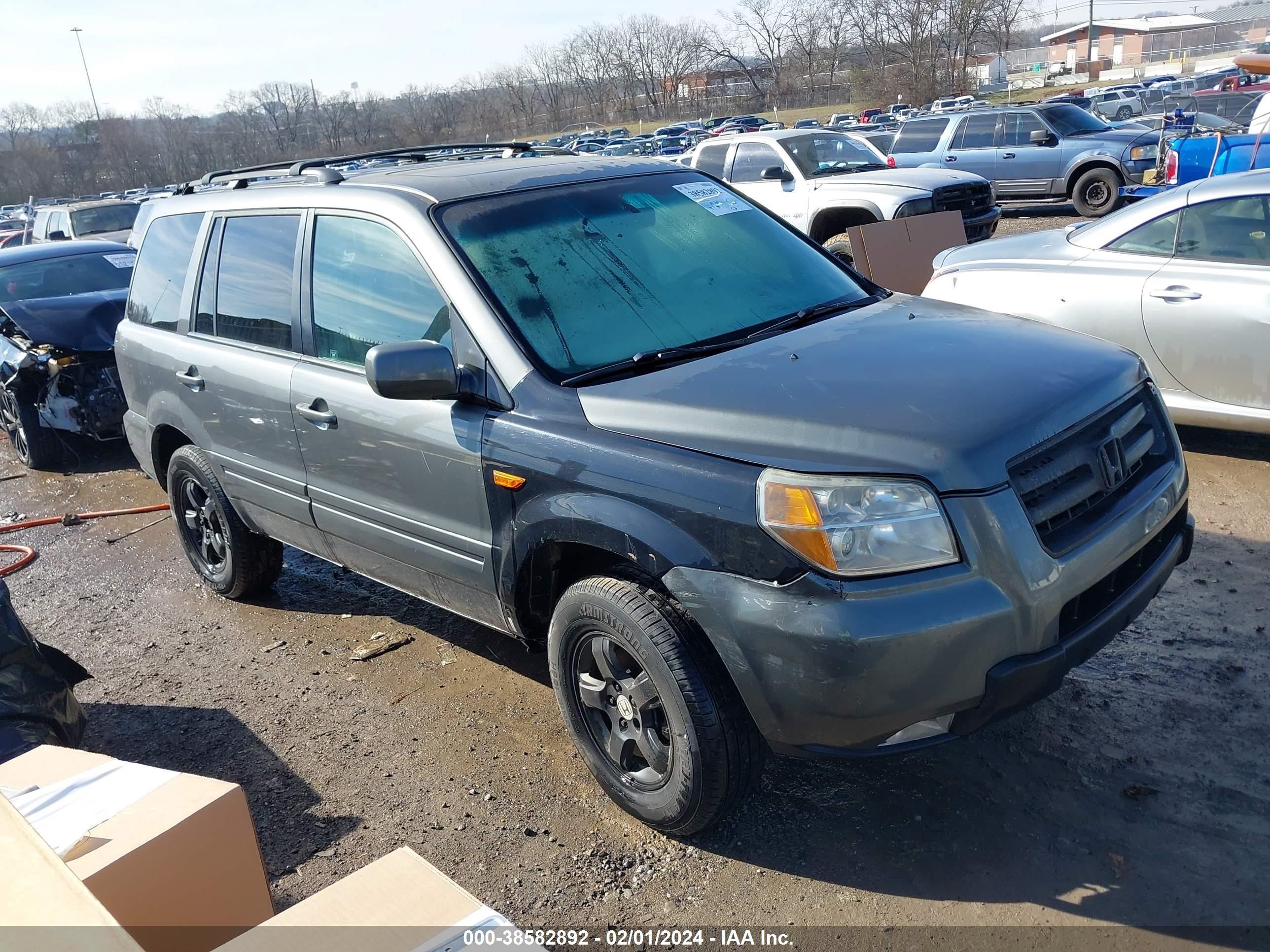 Photo 0 VIN: 5FNYF285X7B028476 - HONDA PILOT 