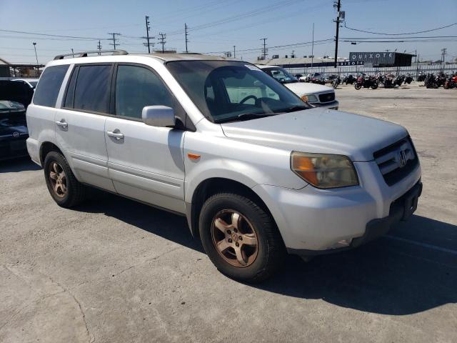 Photo 3 VIN: 5FNYF28646B028240 - HONDA PILOT 