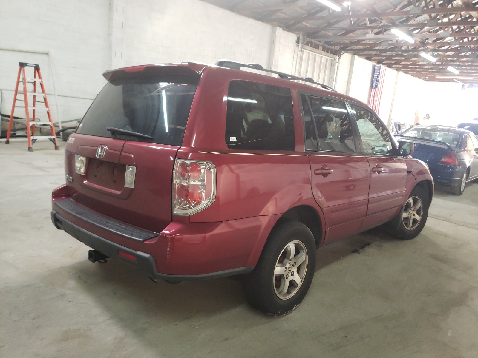 Photo 3 VIN: 5FNYF28646B029257 - HONDA PILOT EX 