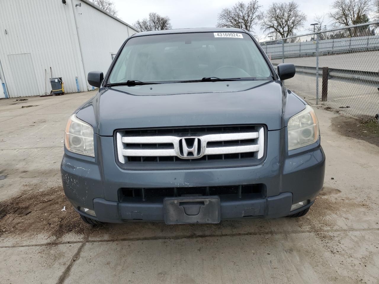 Photo 4 VIN: 5FNYF28686B010453 - HONDA PILOT 