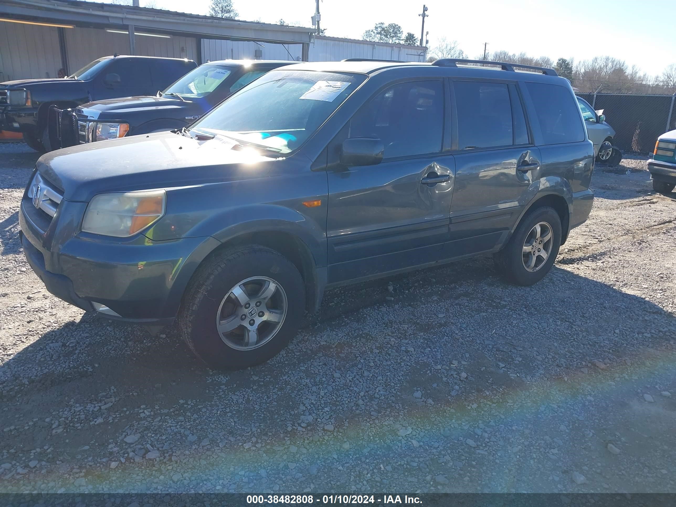 Photo 1 VIN: 5FNYF28686B045493 - HONDA PILOT 