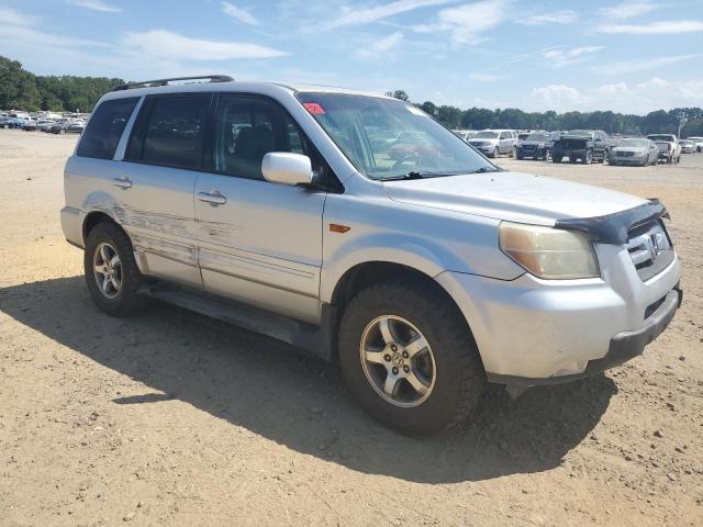 Photo 3 VIN: 5FNYF28696B013412 - HONDA PILOT EX 