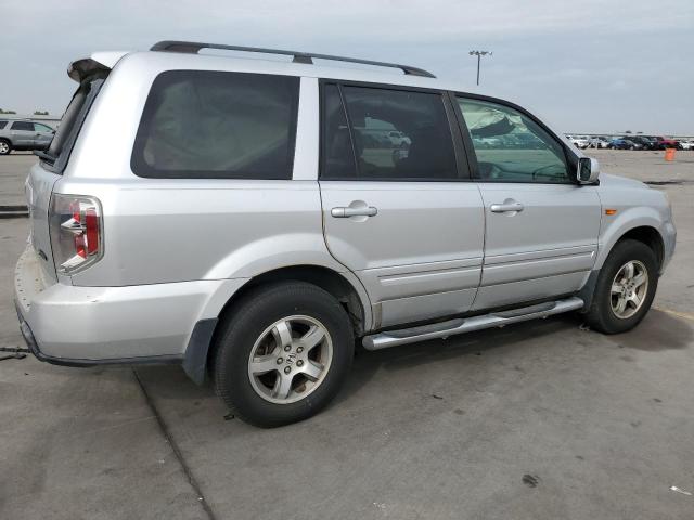 Photo 2 VIN: 5FNYF286X6B044216 - HONDA PILOT EX 