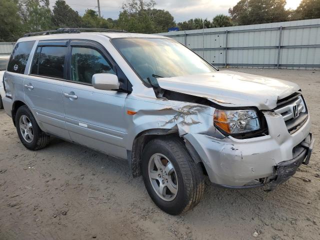 Photo 3 VIN: 5FNYF28726B013065 - HONDA PILOT EX 