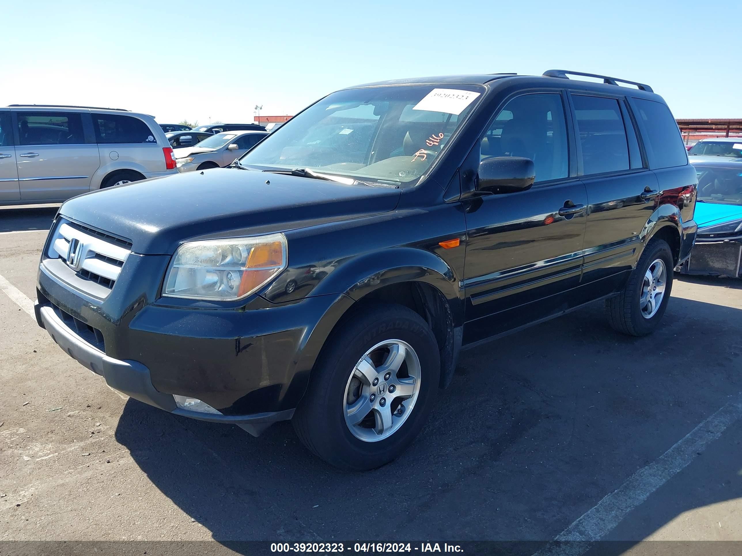 Photo 1 VIN: 5FNYF28727B007087 - HONDA PILOT 