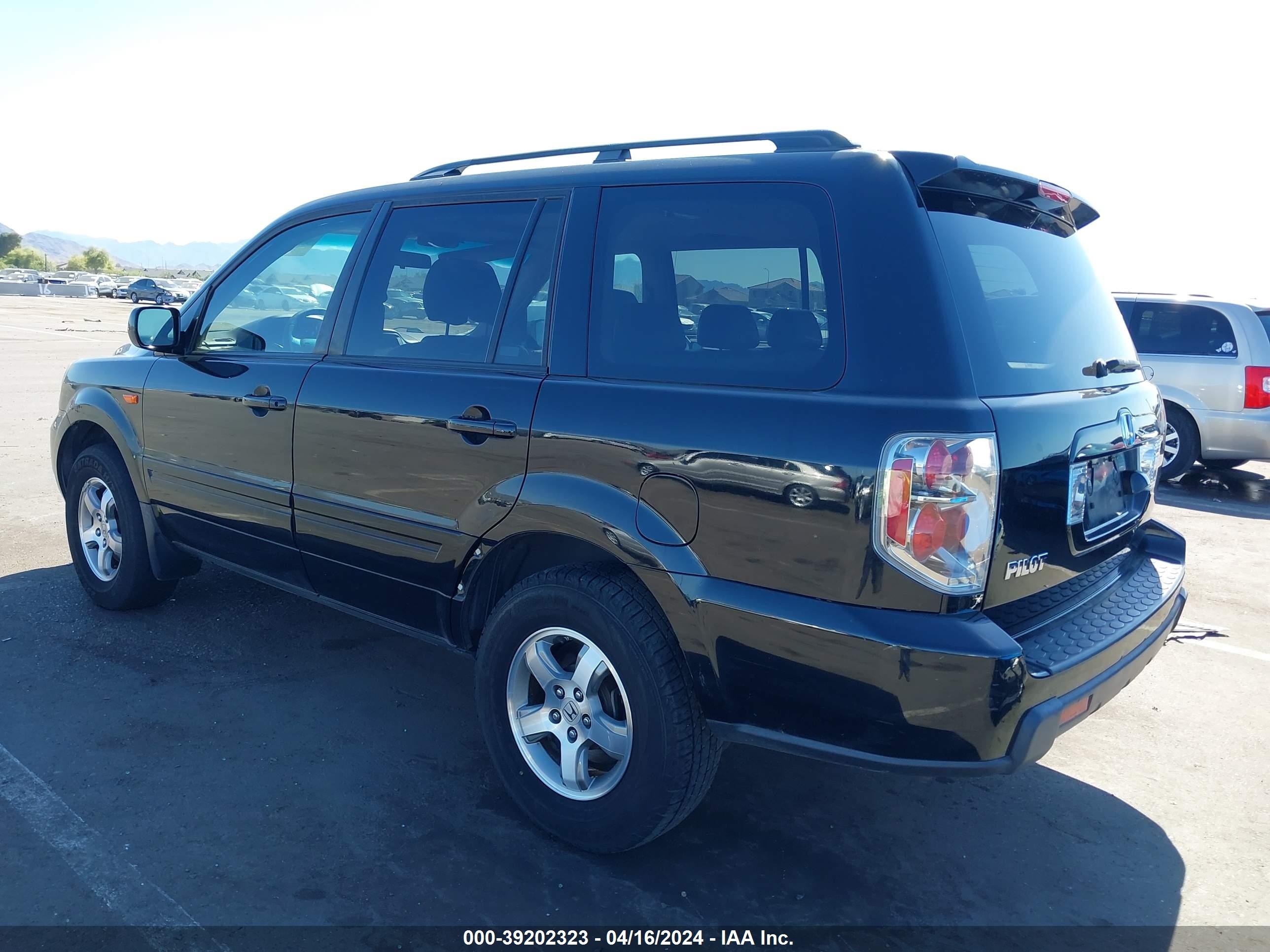 Photo 2 VIN: 5FNYF28727B007087 - HONDA PILOT 