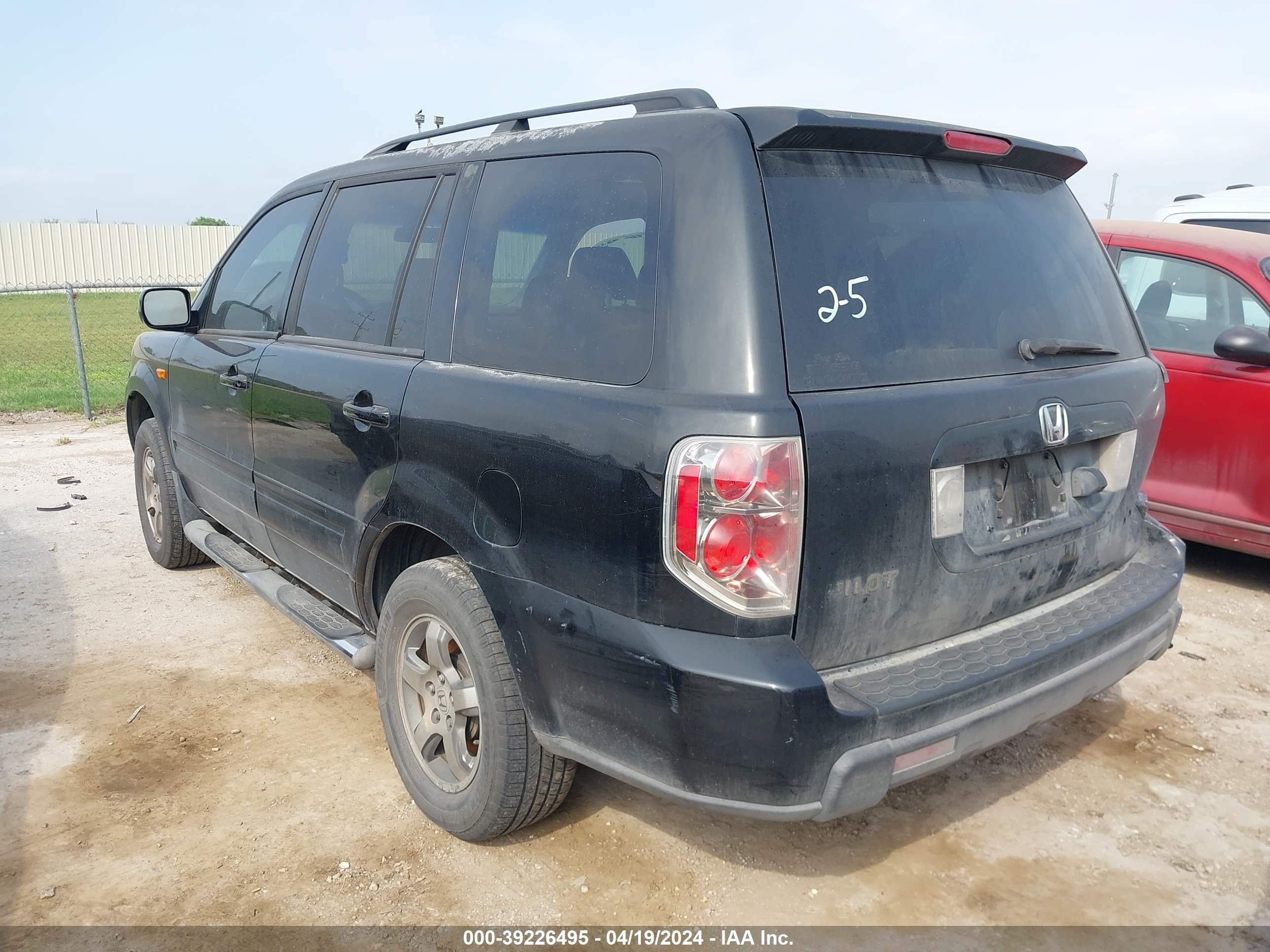 Photo 2 VIN: 5FNYF28737B044732 - HONDA PILOT 