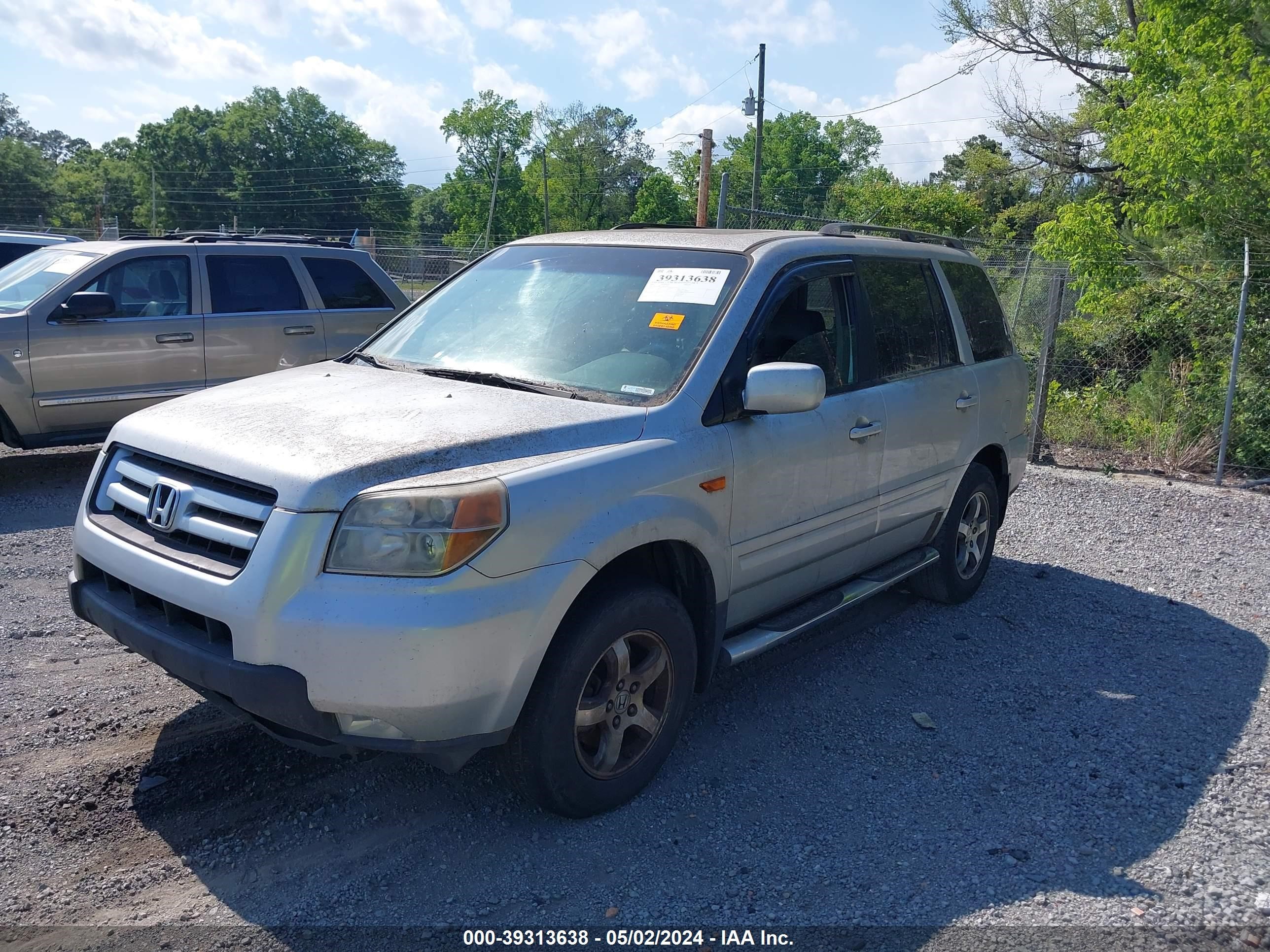 Photo 1 VIN: 5FNYF28777B029750 - HONDA PILOT 