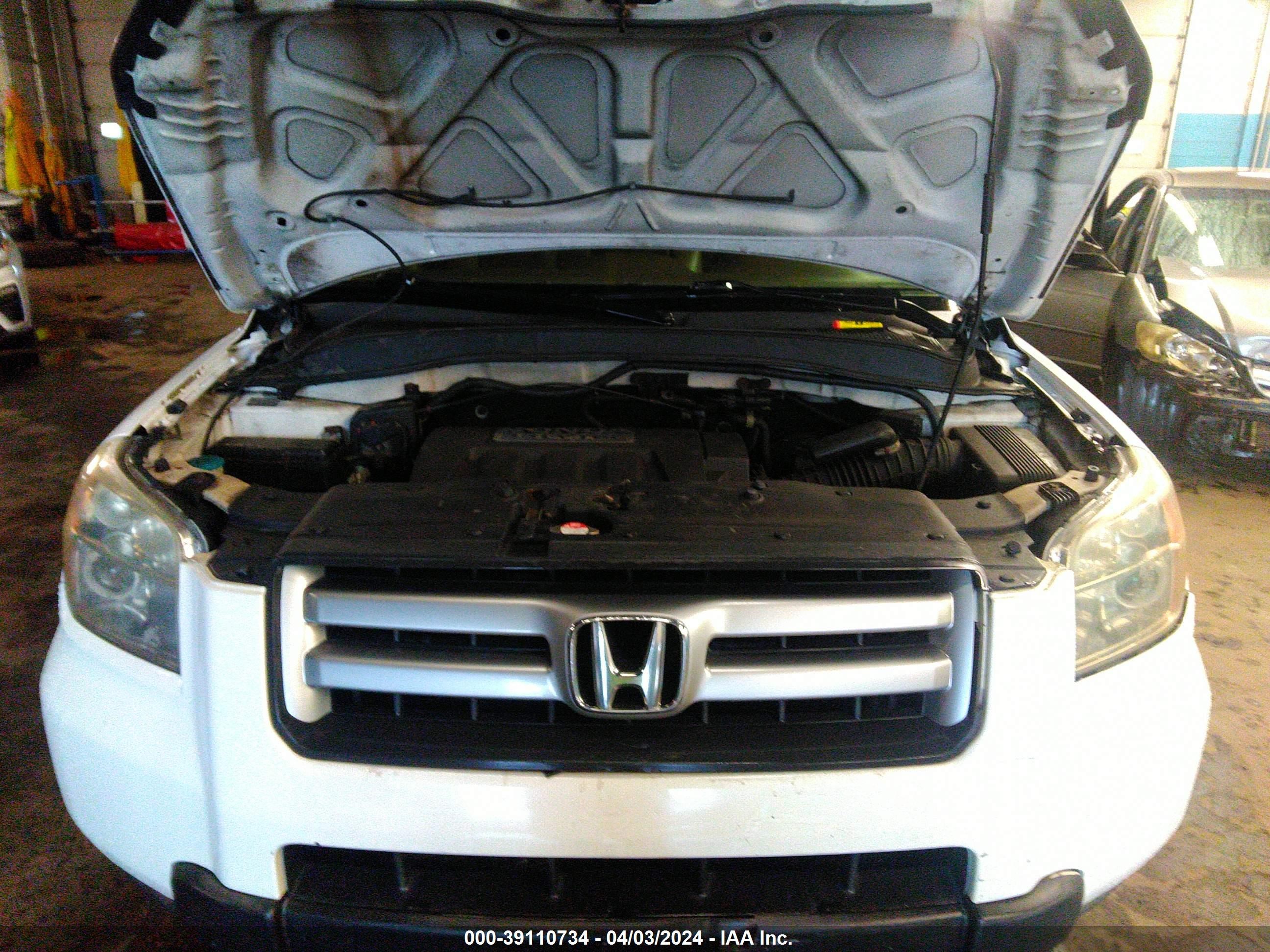 Photo 9 VIN: 5FNYF28797B042449 - HONDA PILOT 