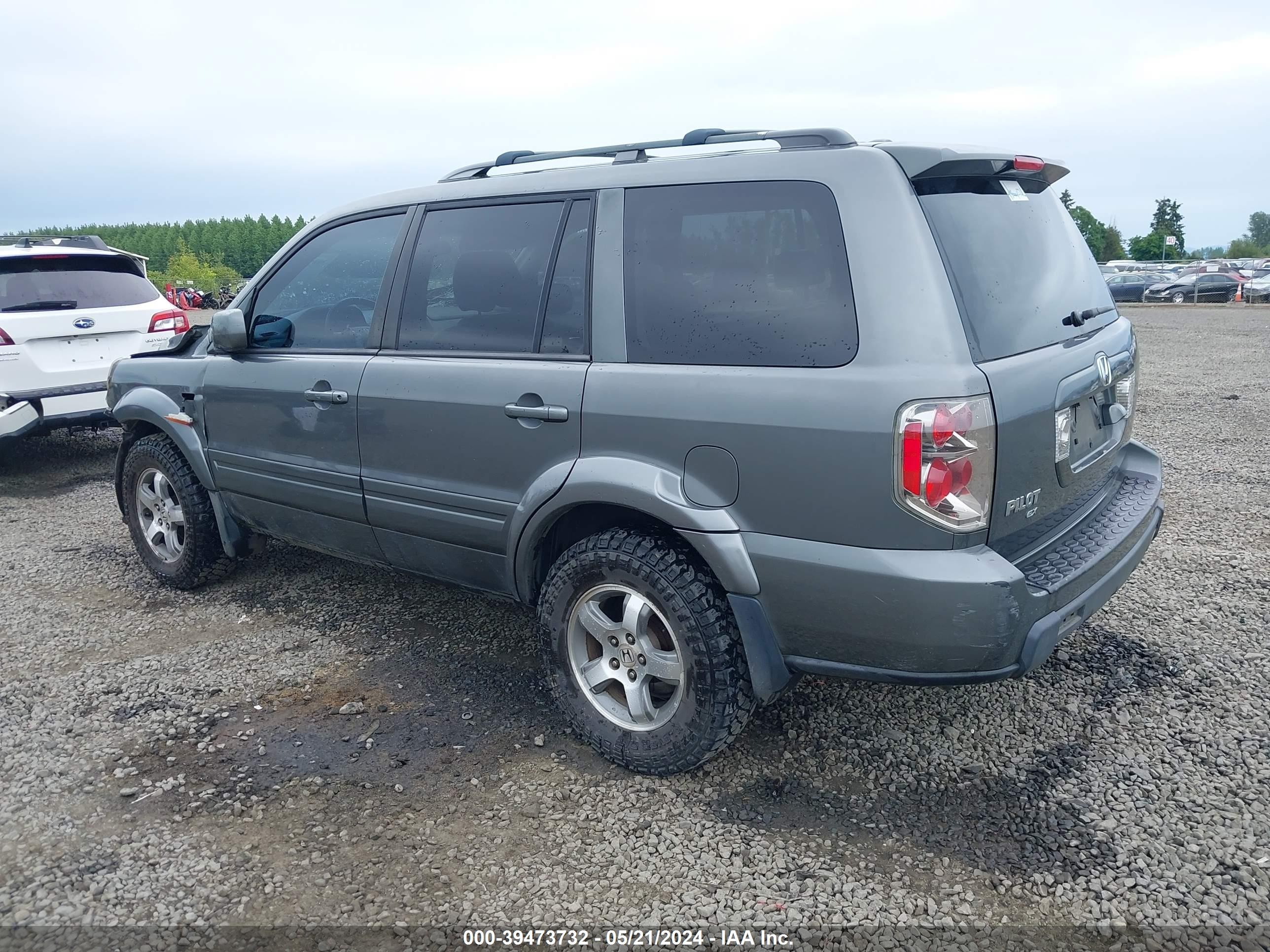 Photo 2 VIN: 5FNYF287X7B010545 - HONDA PILOT 