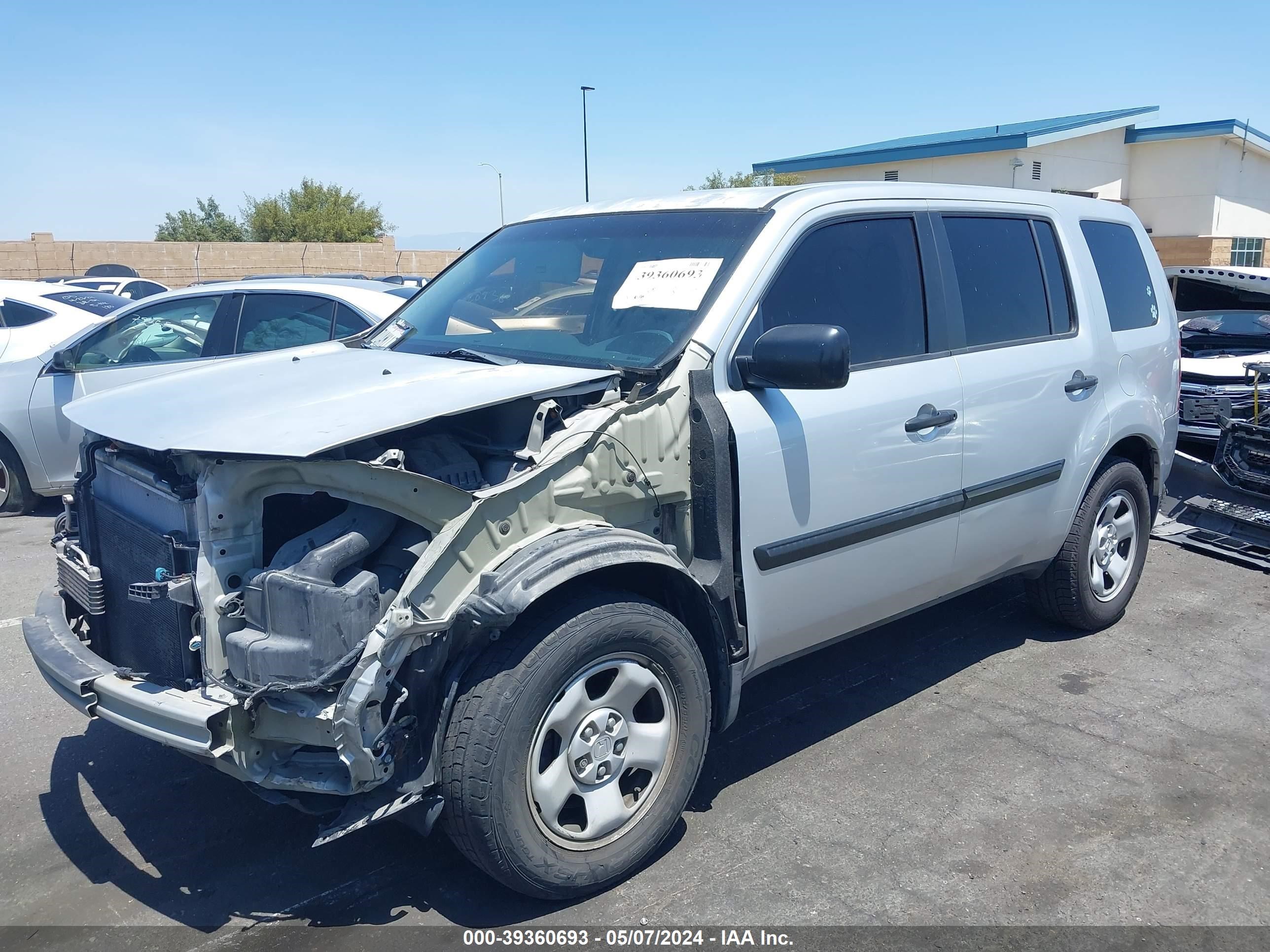 Photo 1 VIN: 5FNYF38249B002678 - HONDA PILOT 