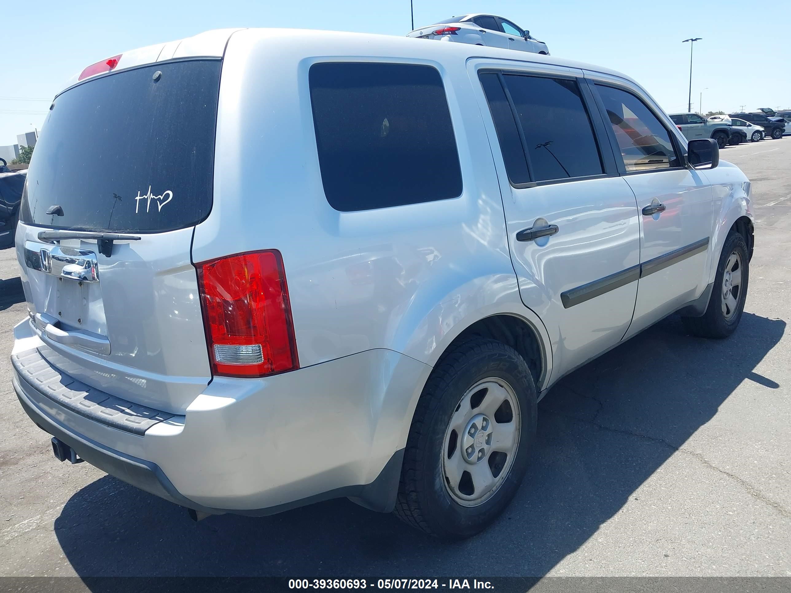 Photo 3 VIN: 5FNYF38249B002678 - HONDA PILOT 