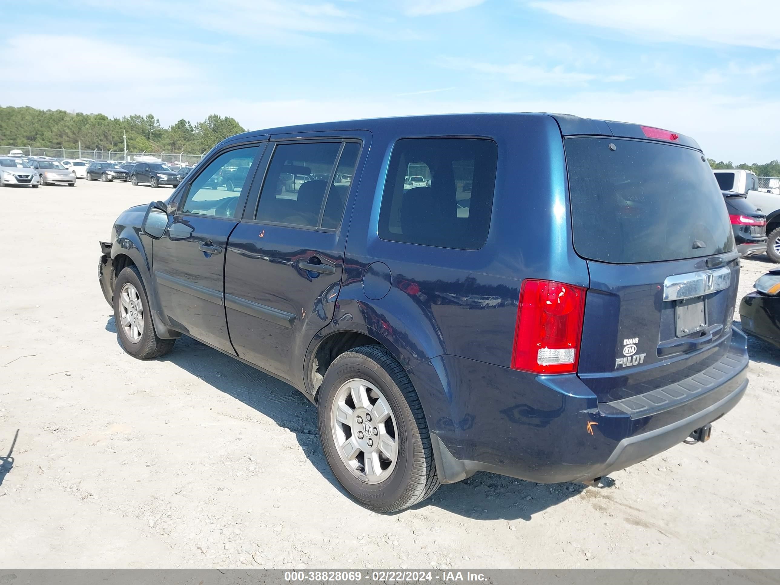 Photo 2 VIN: 5FNYF38279B013528 - HONDA PILOT 