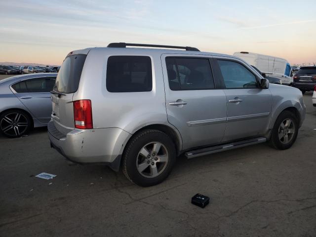 Photo 2 VIN: 5FNYF38449B009986 - HONDA PILOT EX 