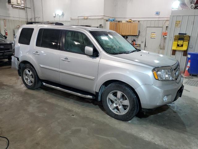 Photo 3 VIN: 5FNYF38449B015643 - HONDA PILOT EX 