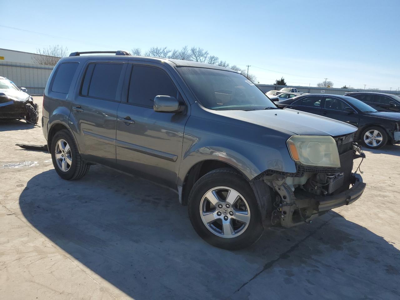 Photo 3 VIN: 5FNYF38459B015313 - HONDA PILOT 