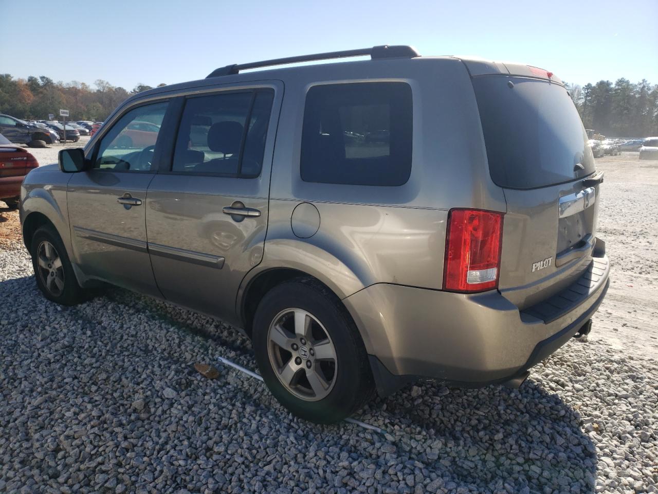 Photo 1 VIN: 5FNYF38599B021558 - HONDA PILOT 