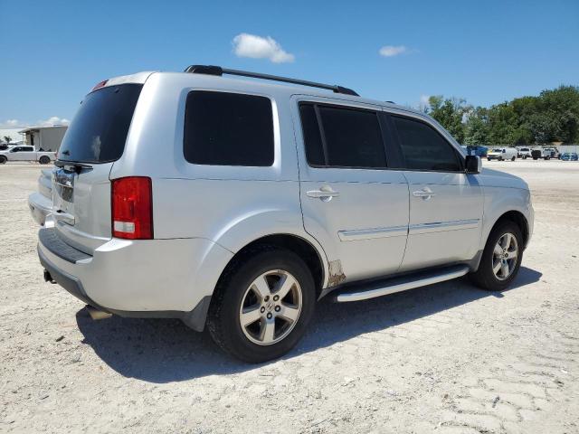 Photo 2 VIN: 5FNYF38609B005533 - HONDA PILOT 