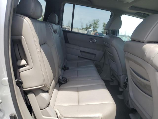 Photo 10 VIN: 5FNYF38649B023646 - HONDA PILOT 