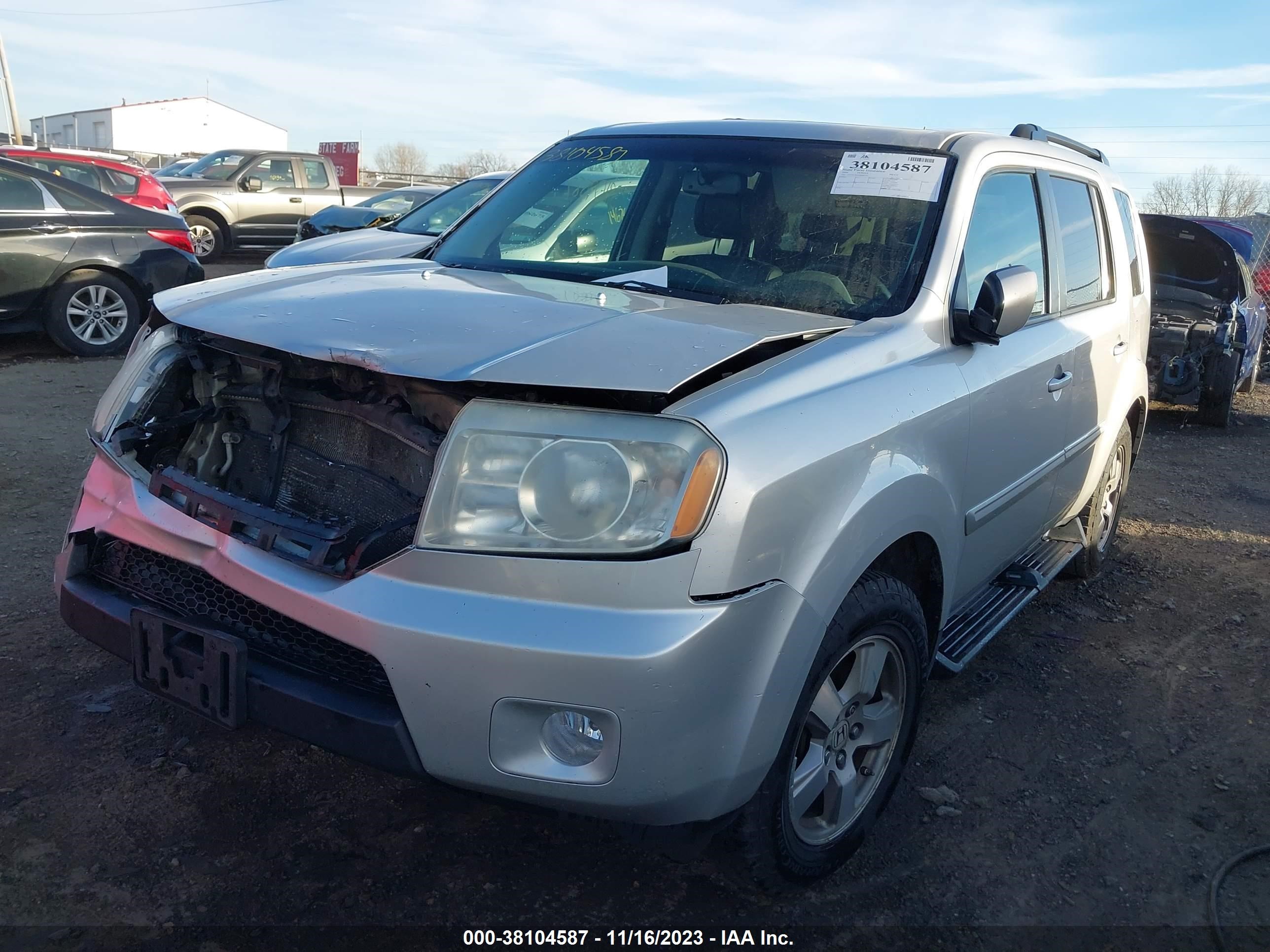 Photo 1 VIN: 5FNYF38659B008749 - HONDA PILOT 