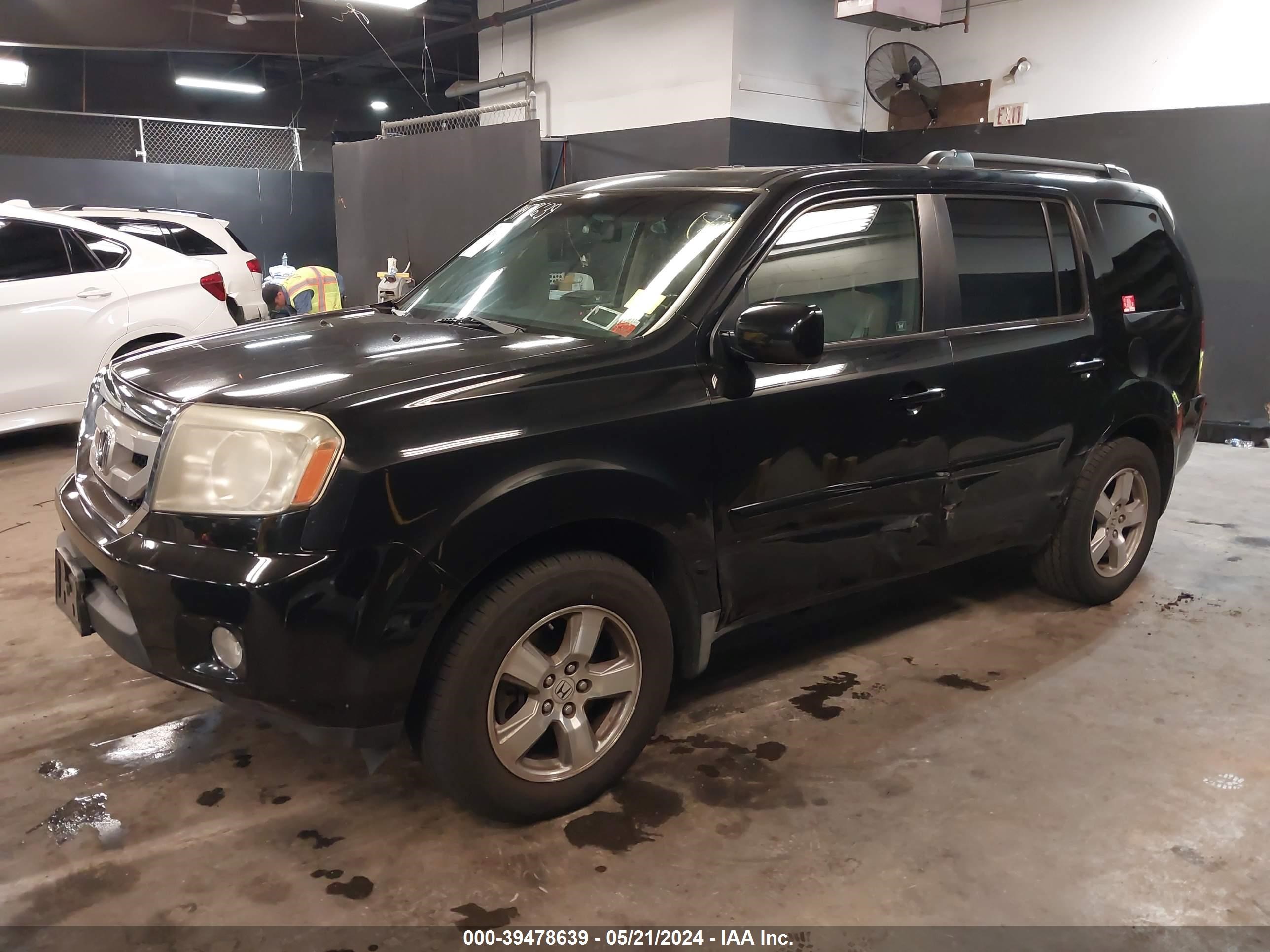 Photo 5 VIN: 5FNYF38659B010761 - HONDA PILOT 