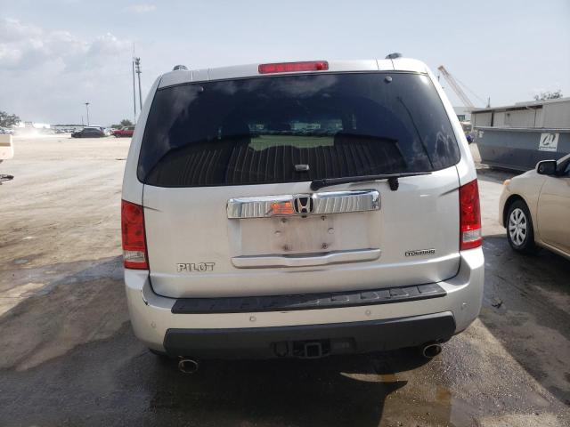 Photo 8 VIN: 5FNYF38889B007662 - HONDA PILOT TOUR 