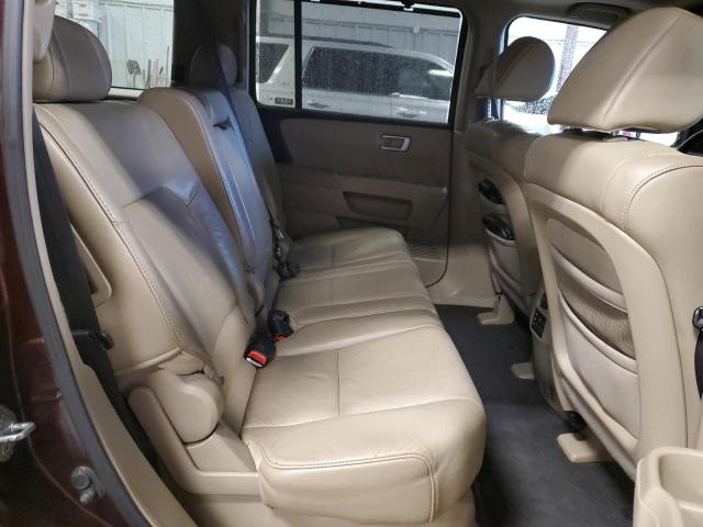 Photo 10 VIN: 5FNYF38999B002933 - HONDA PILOT 