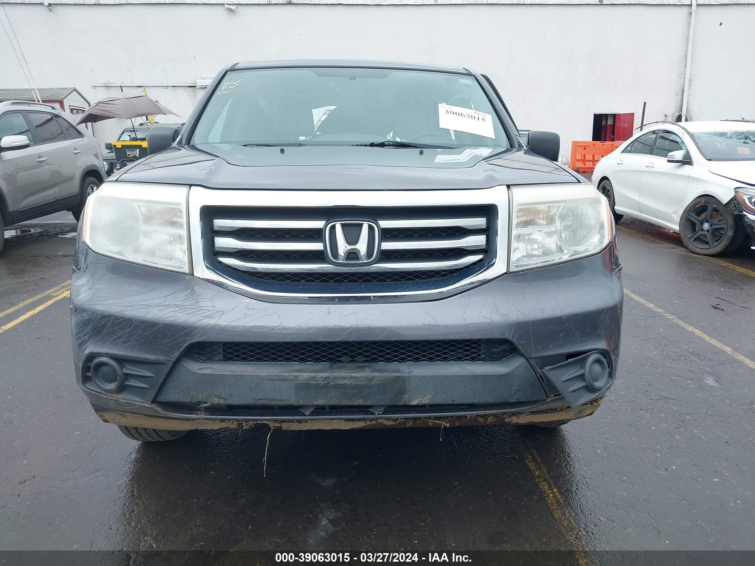 Photo 11 VIN: 5FNYF3H20EB005474 - HONDA PILOT 