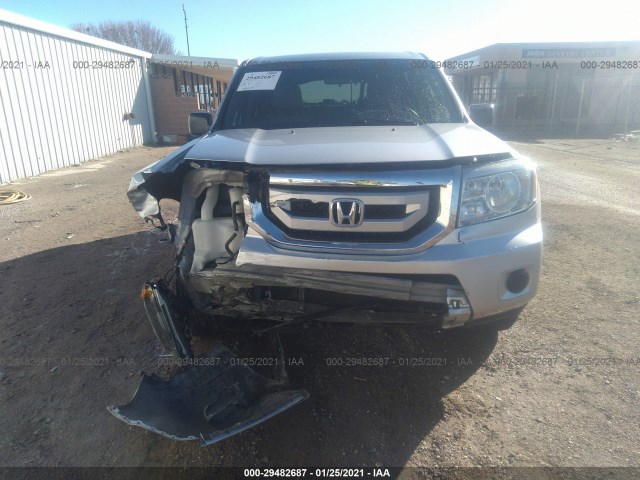 Photo 5 VIN: 5FNYF3H22AB017720 - HONDA PILOT 