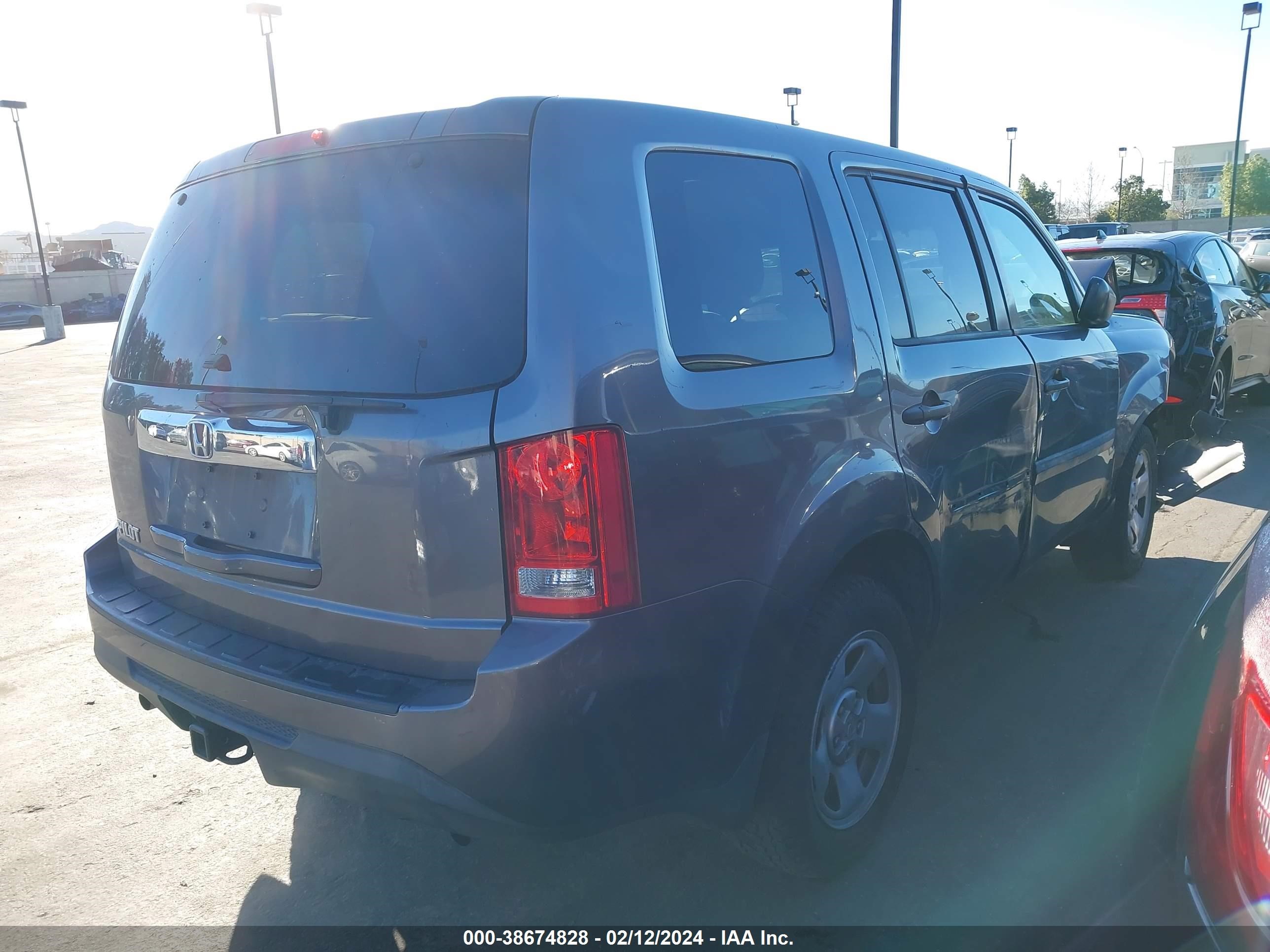 Photo 3 VIN: 5FNYF3H22EB004830 - HONDA PILOT 