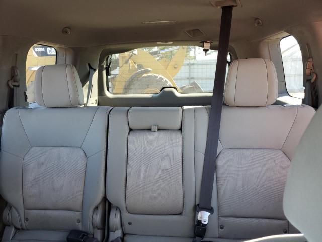 Photo 9 VIN: 5FNYF3H22EB027587 - HONDA PILOT LX 